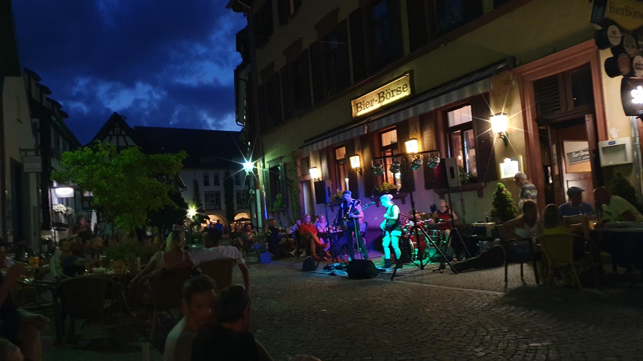 cosmicpresents an der börse in emmendingen