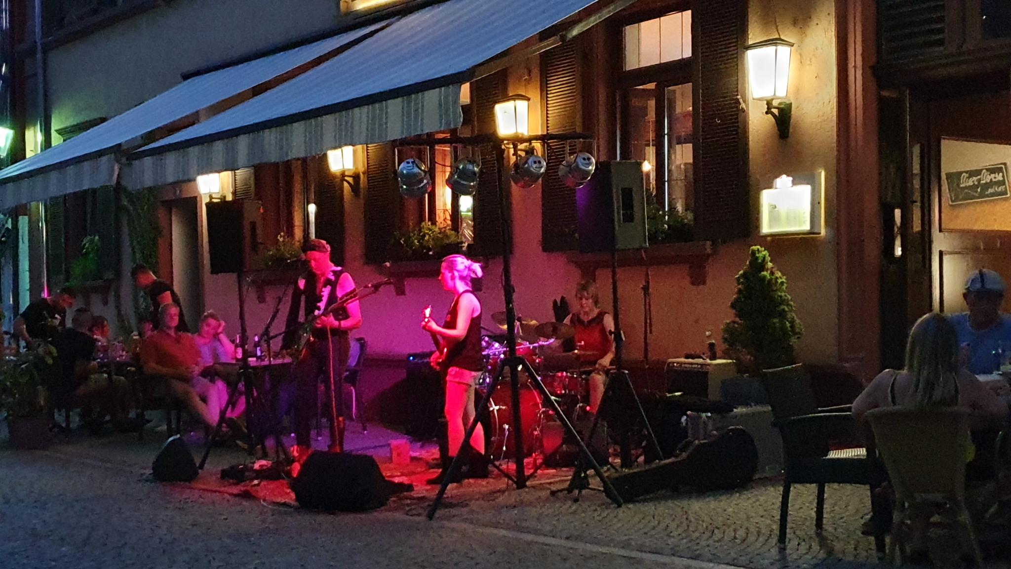 cosmicpresents an der börse in emmendingen