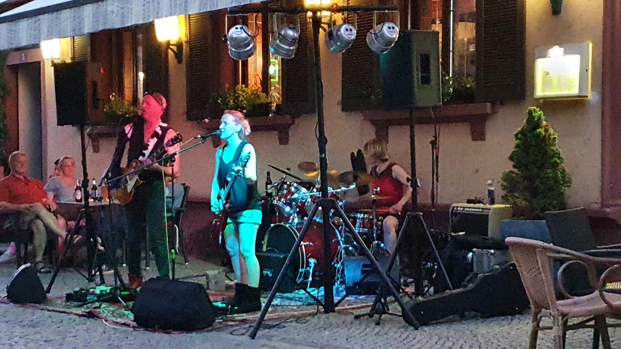 cosmicpresents an der börse in emmendingen