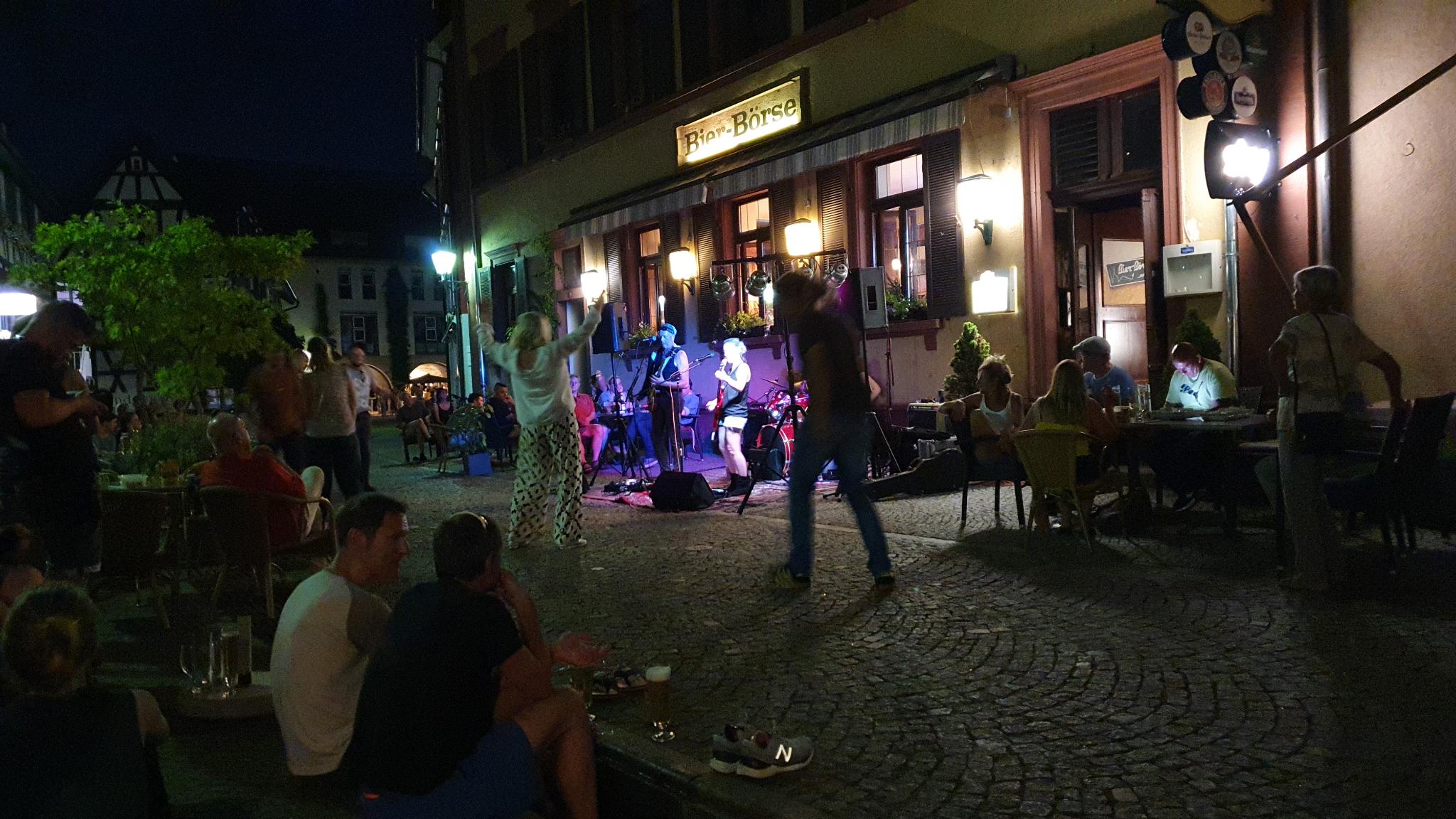 cosmicpresents an der börse in emmendingen