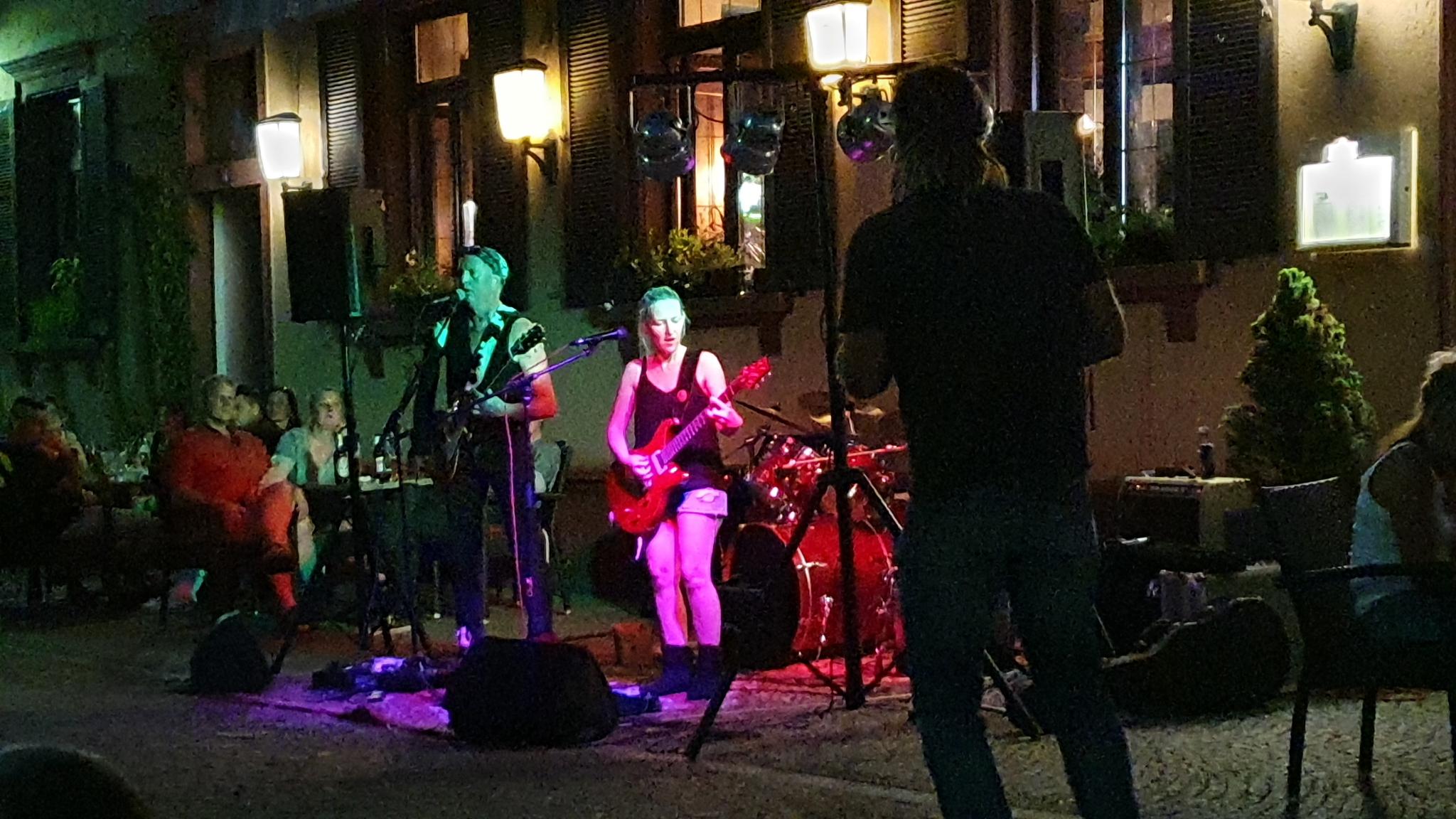 cosmicpresents an der börse in emmendingen